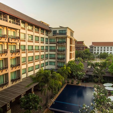 Royal Empire Premium Hotel Siem Reap Zewnętrze zdjęcie