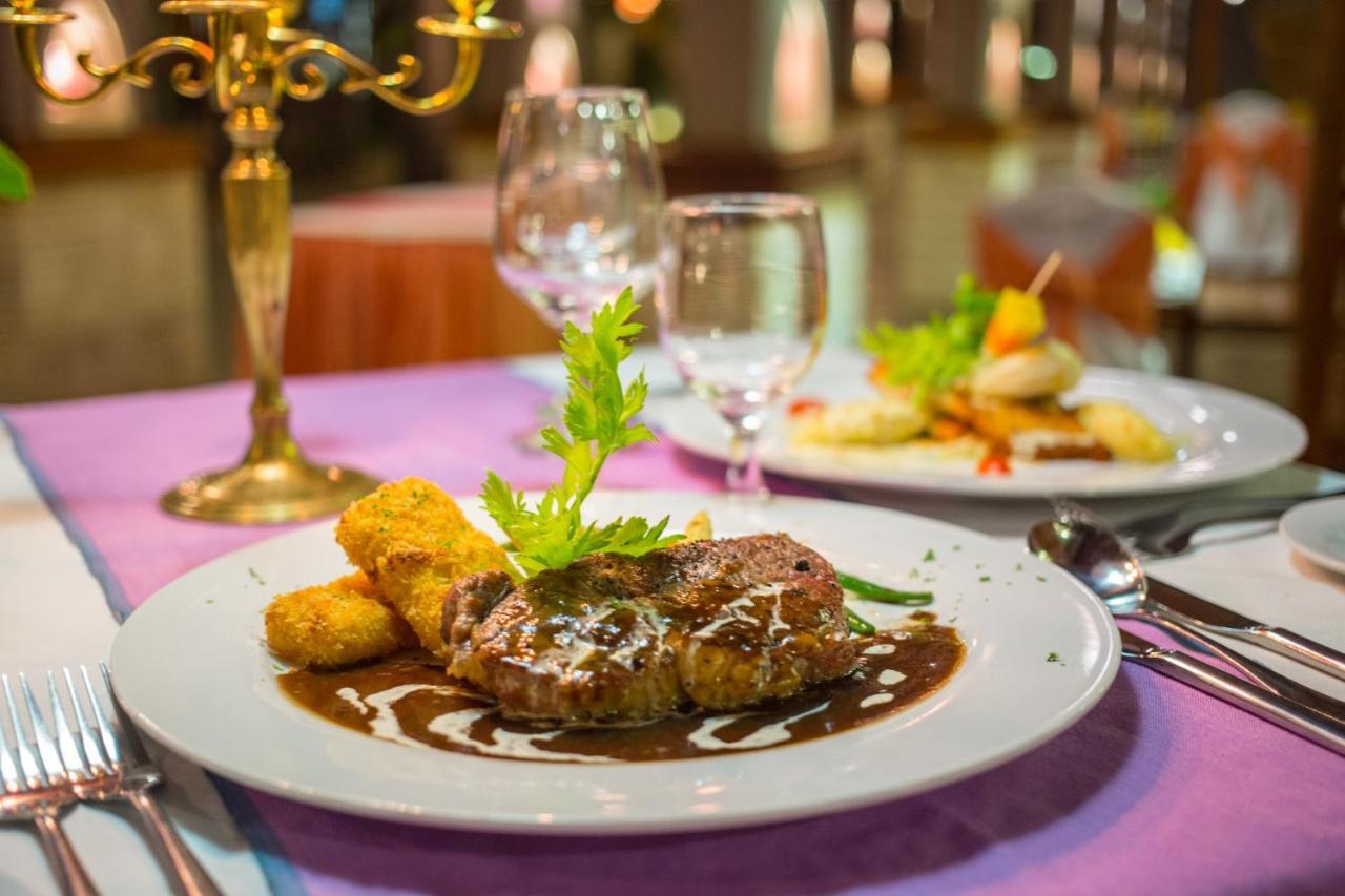 Royal Empire Premium Hotel Siem Reap Zewnętrze zdjęcie