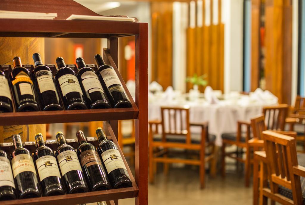 Royal Empire Premium Hotel Siem Reap Zewnętrze zdjęcie