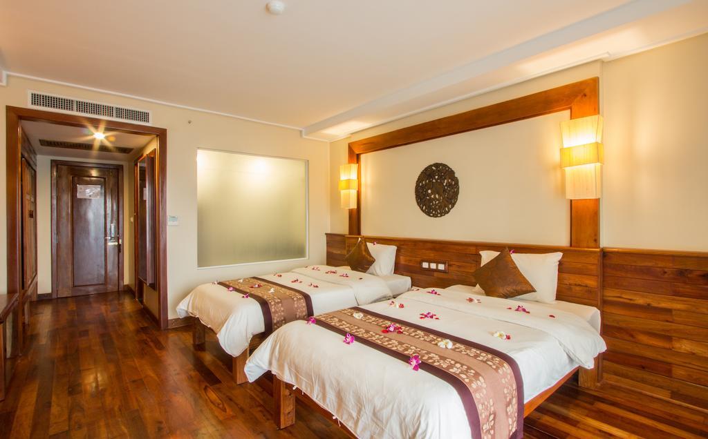 Royal Empire Premium Hotel Siem Reap Pokój zdjęcie